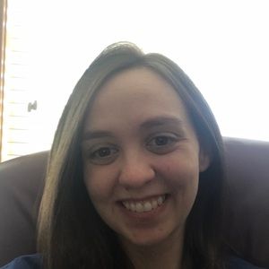 Meet your Posher, Carly